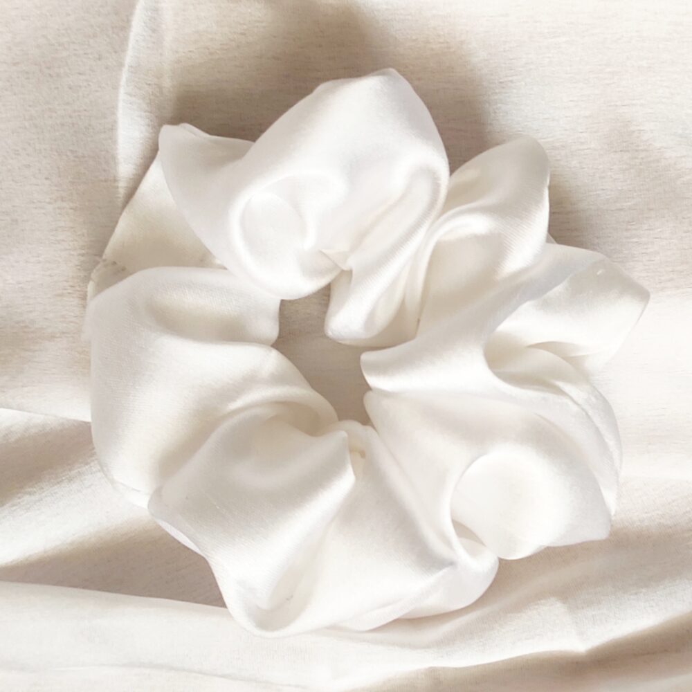<p>White Satin Scrunchie</p>