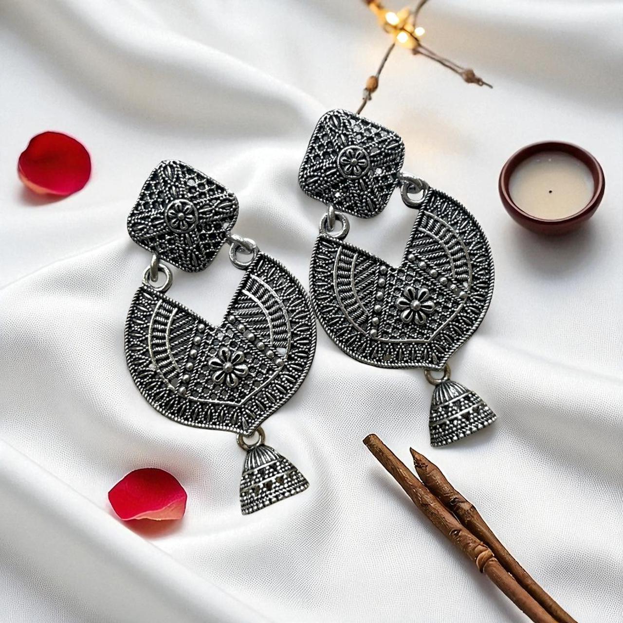 designer-oxidized-silver-long-earrings-with-square-top-2 Designer Oxidized Silver Long Earrings with Square Top - Image 1