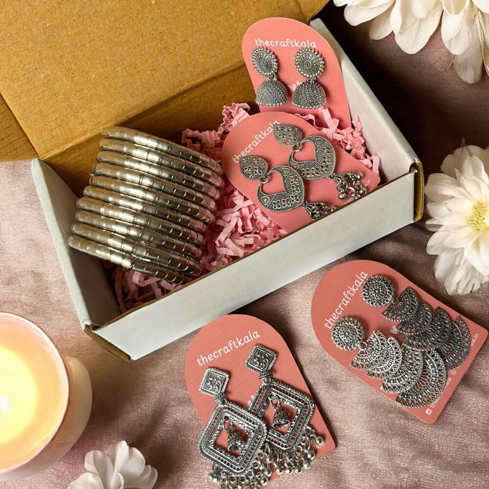 Set of 4 Desi Oxidized Earrings & 1 Bracelet (Combo 6)